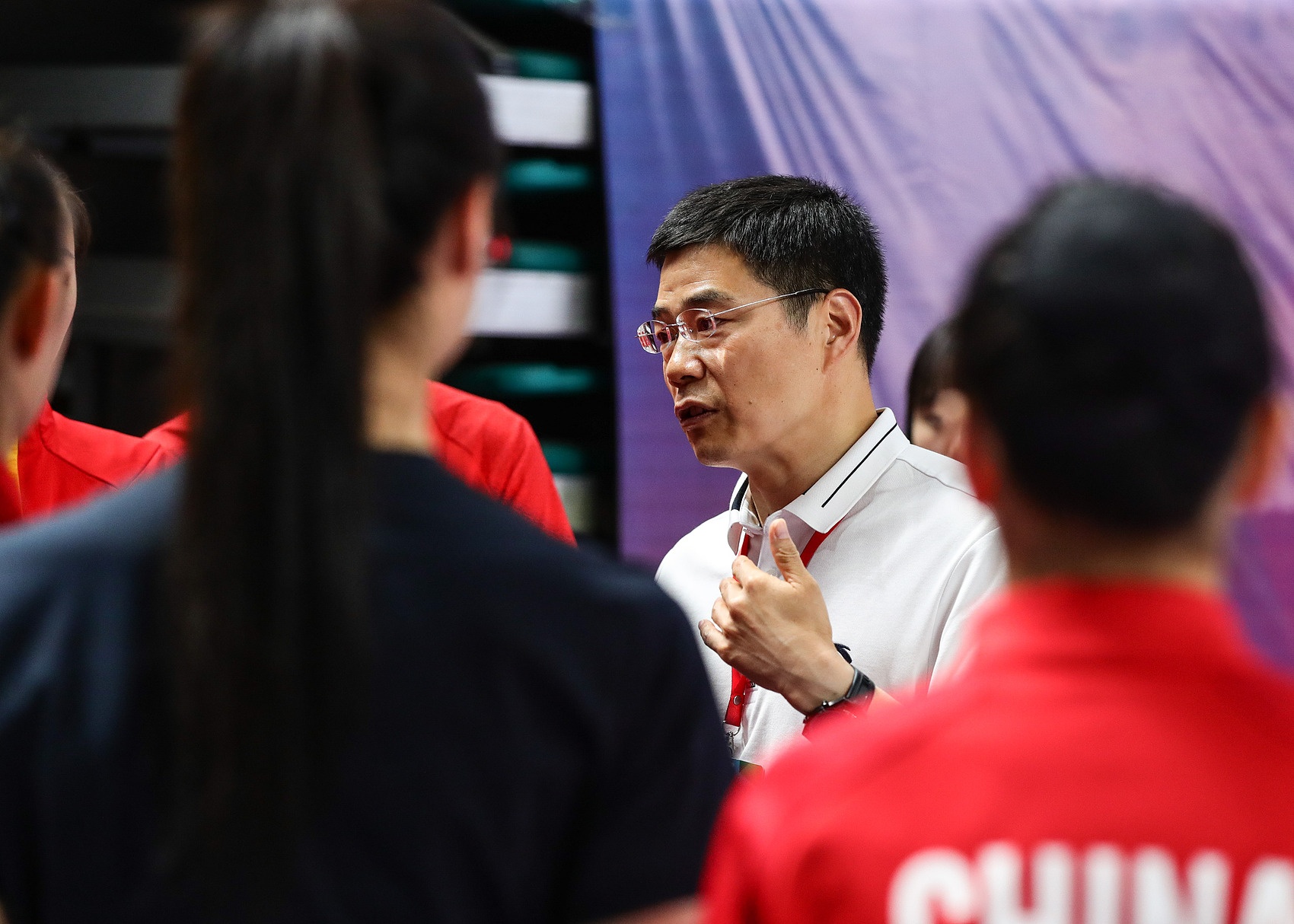 篮协在女篮失利后大胆调整：杨瀚森轮休与郭士强启用嫡系引关注
